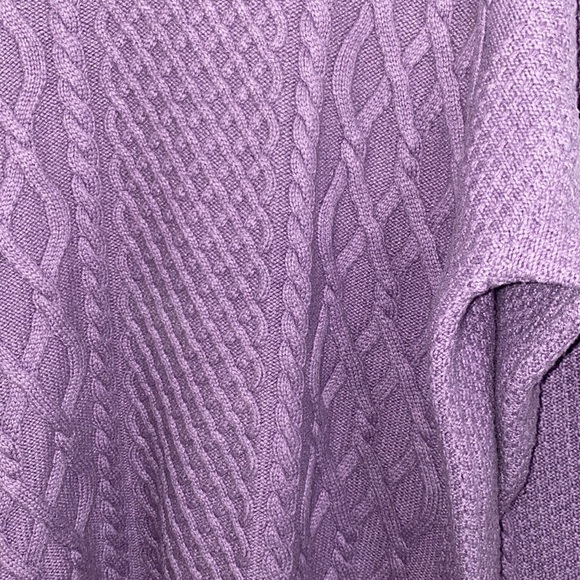 Aritzia | Peggy sweater - Picture 2 of 10